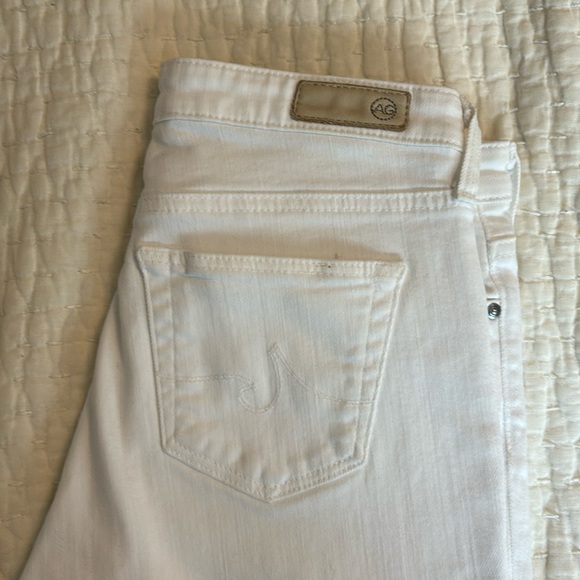 AG | The Stevie Ankle | Slim Straight Ankle | White Jeans - Picture 1 of 4